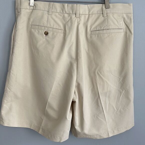 PGA Golf Tour Men’s size 36 tan beige golf shorts - Picture 9 of 12
